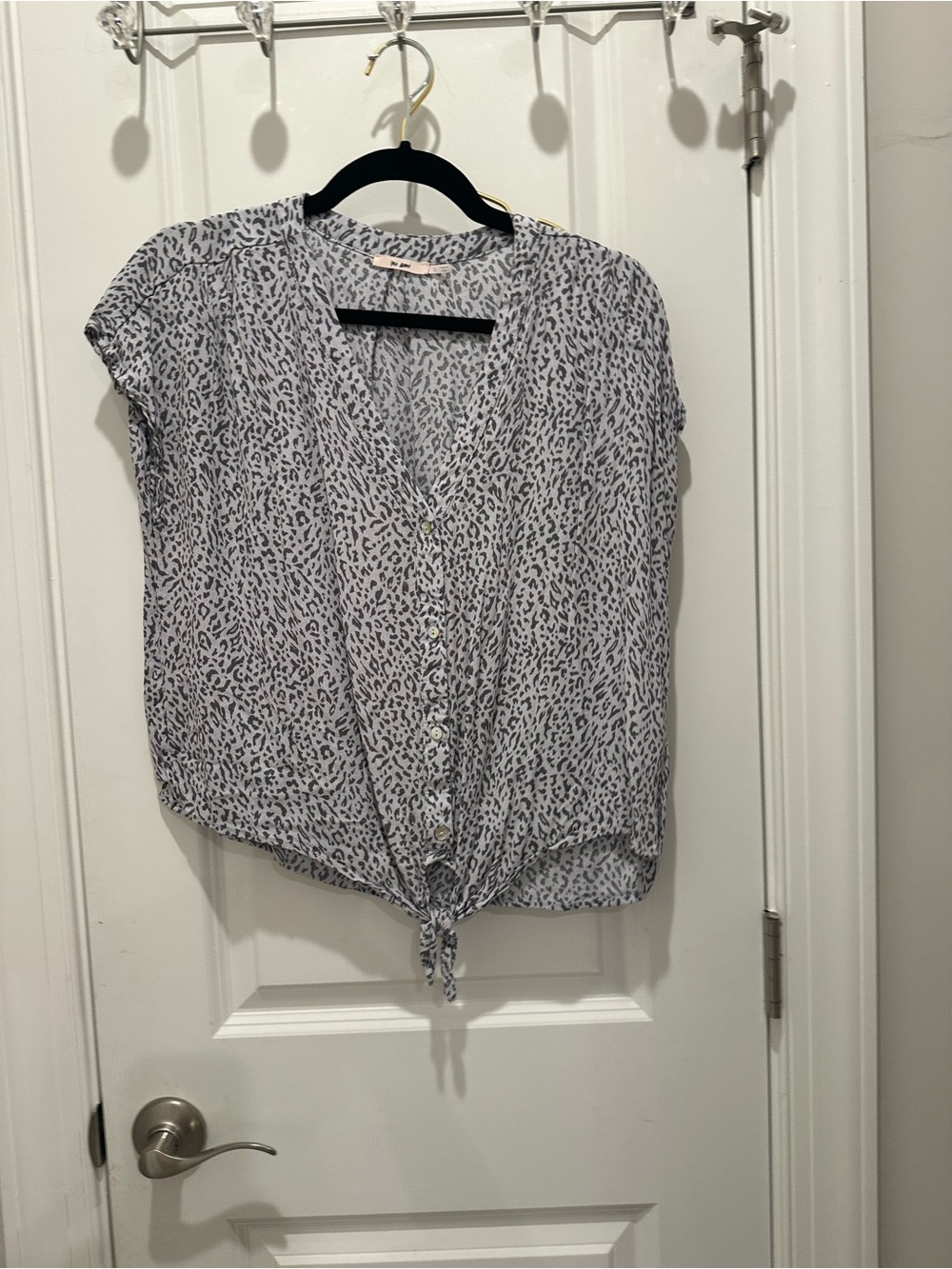 miami Light Gray Animal Print Tie-Front Blouse